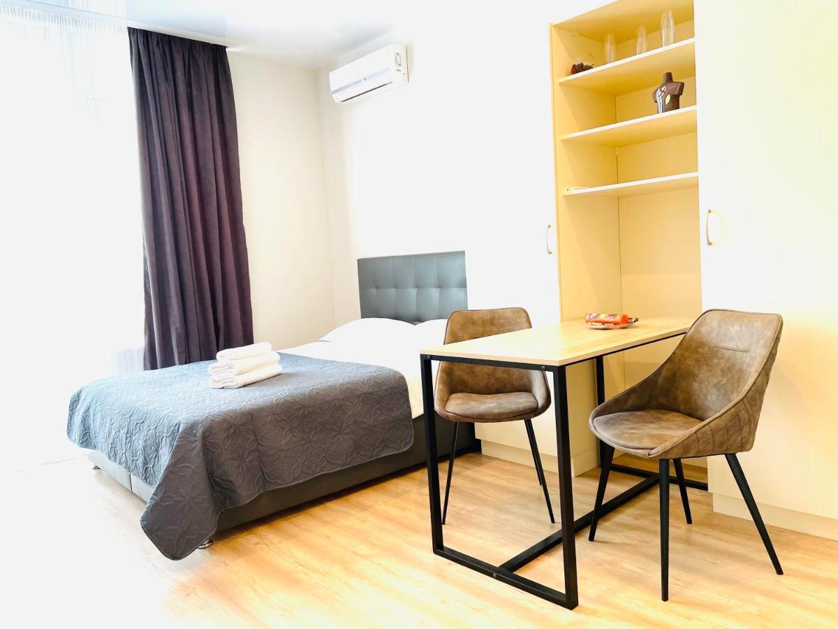 Mira Apart-Hotel Kiev Eksteriør bilde